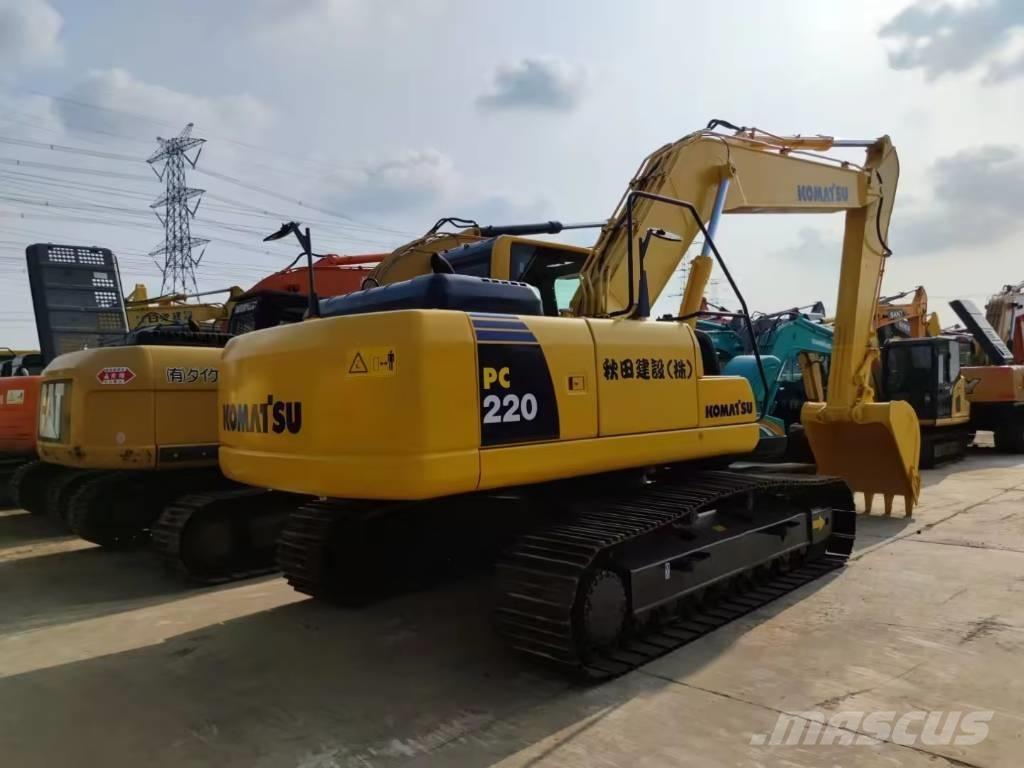 Komatsu PC 220 Escavatori cingolati