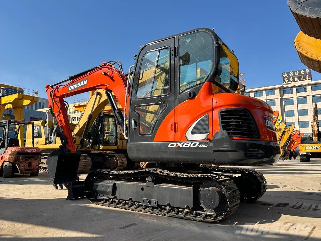 Doosan DX 60 Miniescavatori