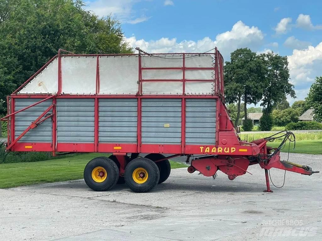 Taarup 1030 Trince semoventi