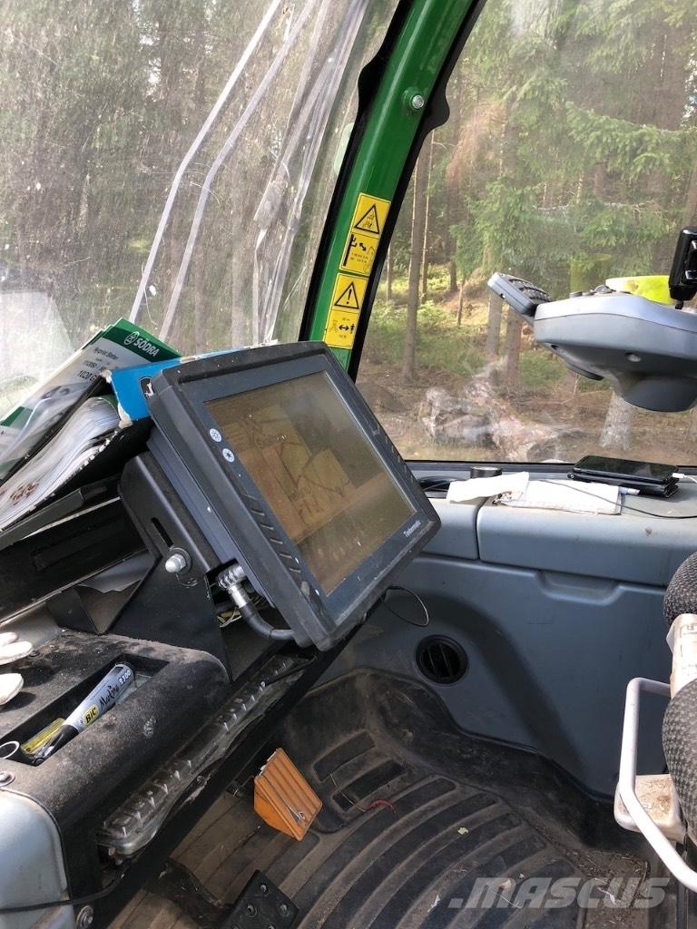 John Deere 810 E Forwarder