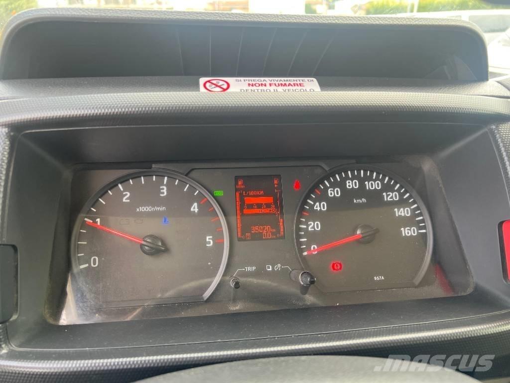 Nissan SOCAGE DA324 Piattaforme autocarrate