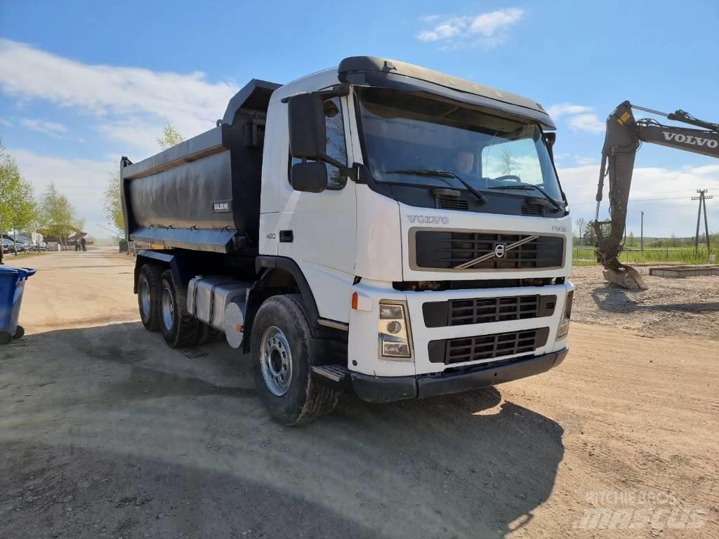 Volvo FM420 6x4 Camion con cassone scarrabile