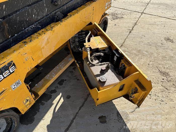JCB S2032E Piattaforme a pantografo
