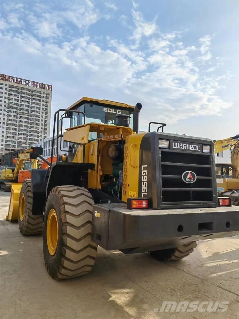 SDLG LG 956 L Pale gommate