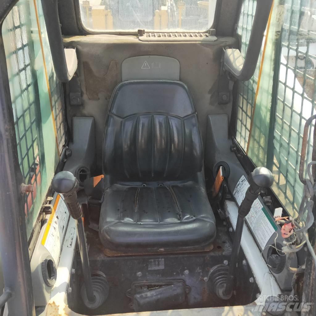 Bobcat S300 Mini Pale Gommate