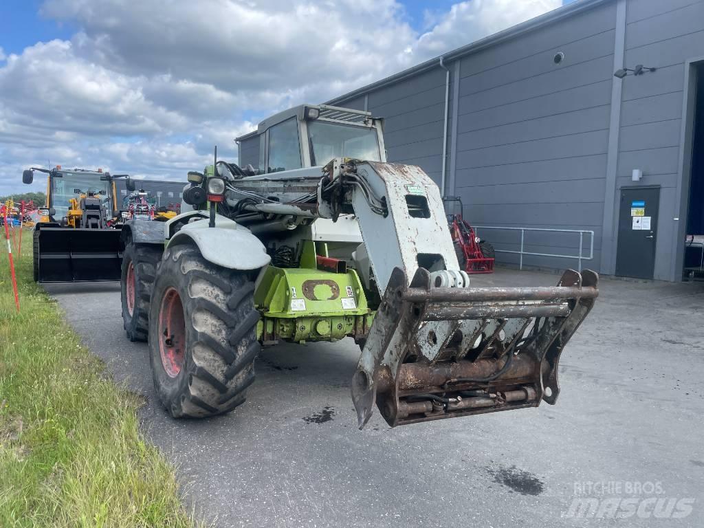 CLAAS Ranger 975 Sollevatori telescopici