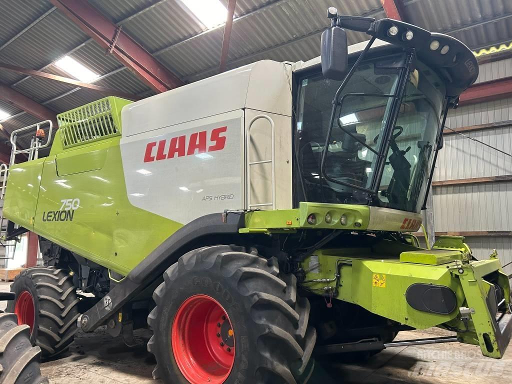 CLAAS Lexion 750 Mietitrebbiatrici