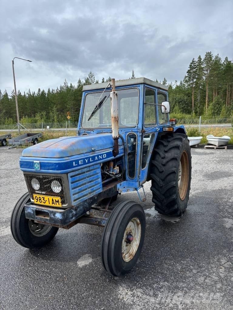 Leyland 270 Trattori