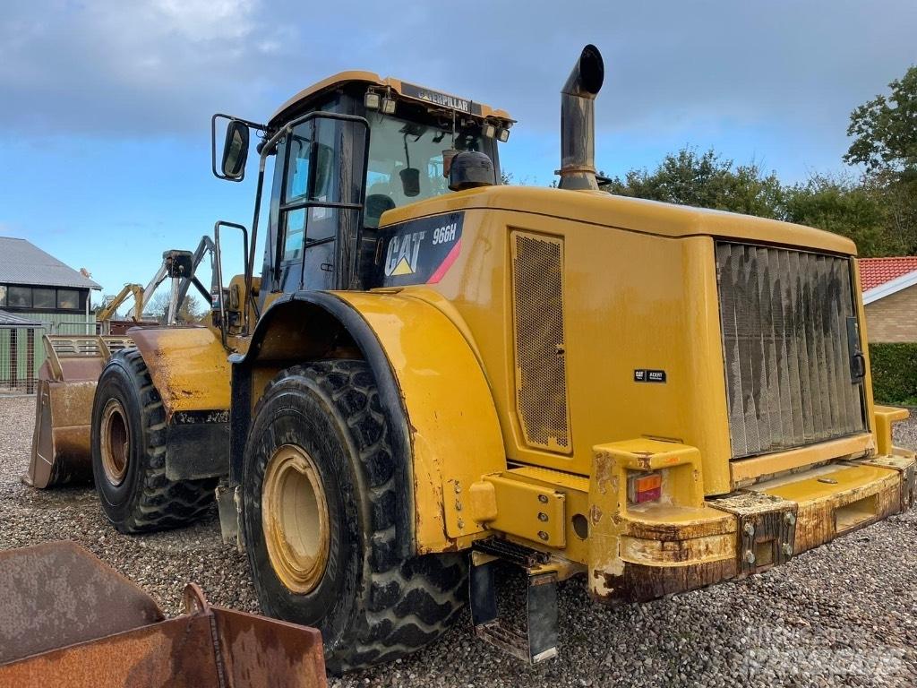 CAT 966H Pale gommate