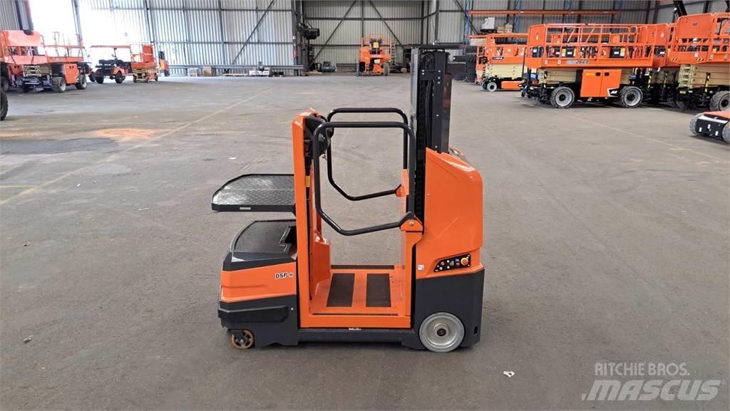 JLG DSP-M (NEW 2021) Piattaforme cingolate, Piattaforme a ragno e Montacarichi