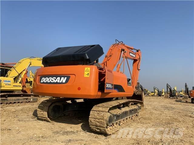 Doosan DH 300 Escavatori cingolati