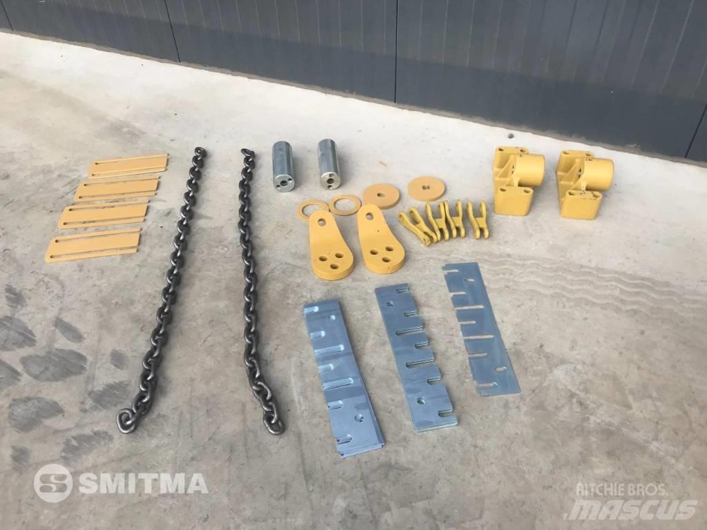CAT 740B Portelloni posteriori