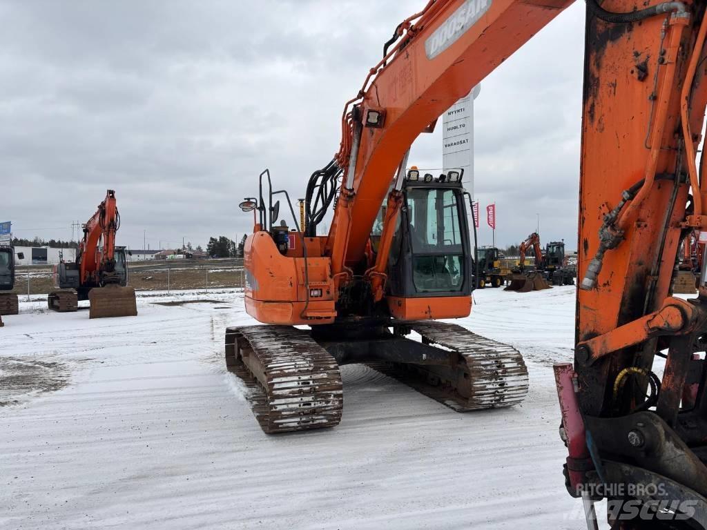 Doosan DX225 LC R Escavatori cingolati