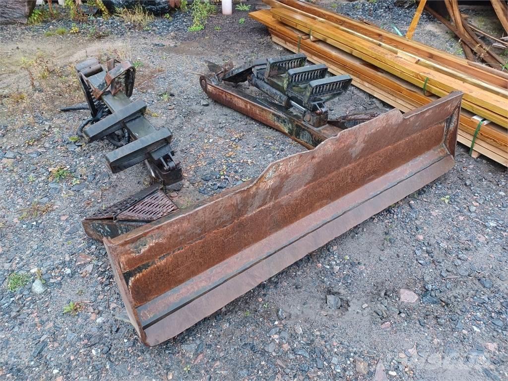 Valmet 890 Altri componenti