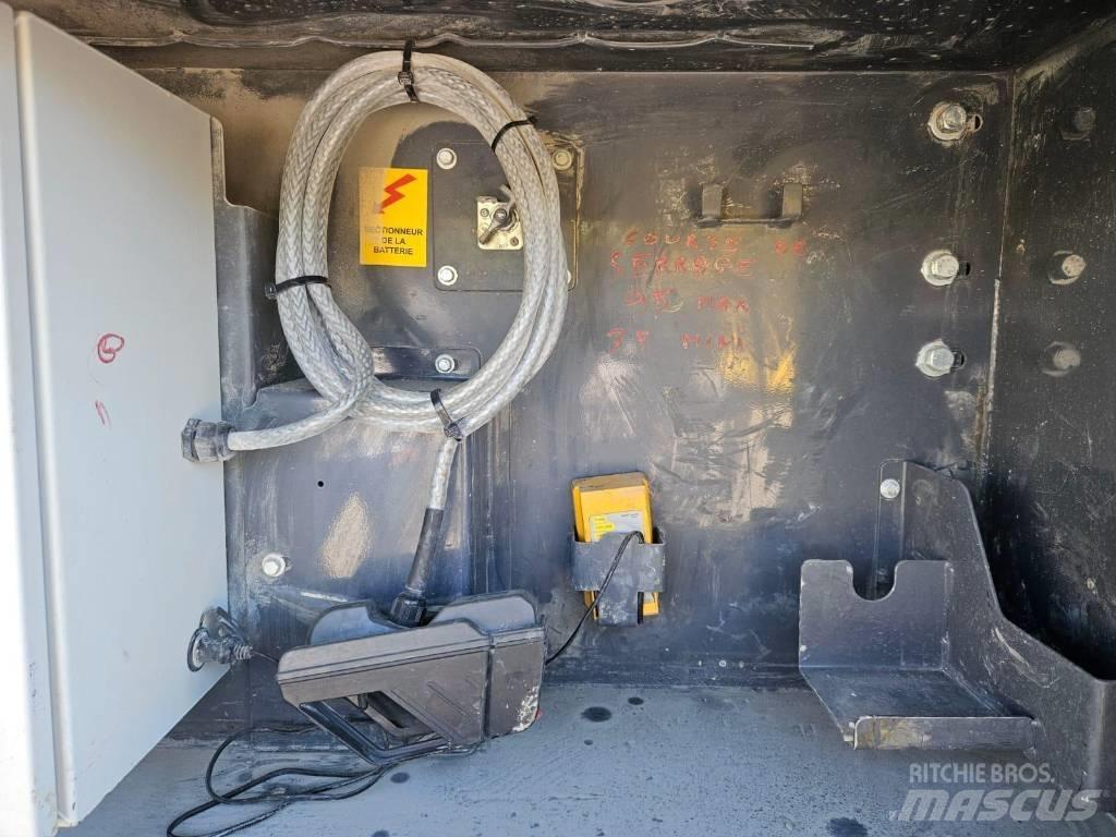 Sandvik QJ 341 Frantoi mobili