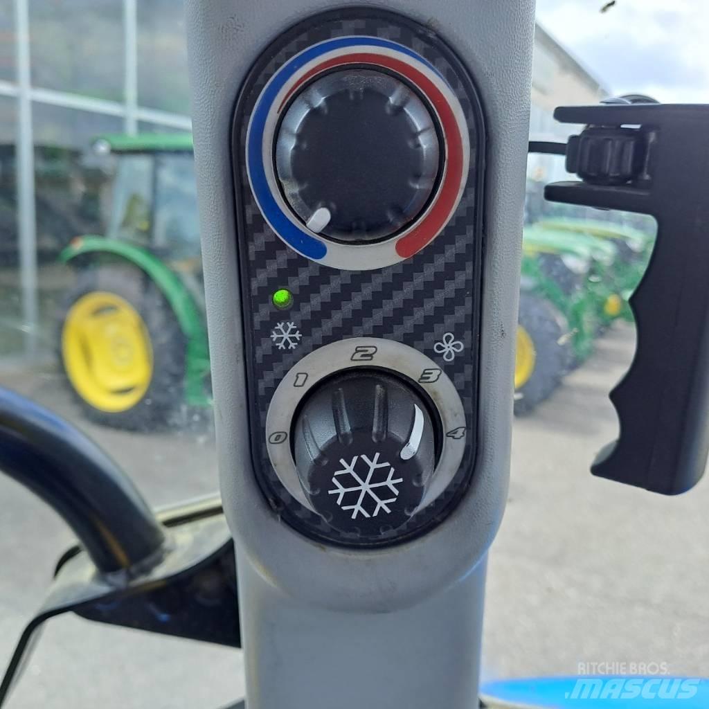 New Holland T 4.95 Trattori