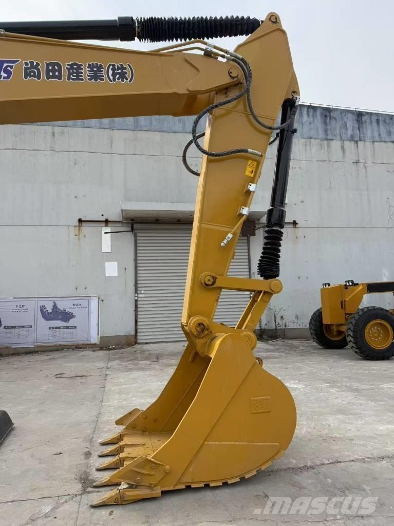 CAT 330 D2 Escavatori cingolati