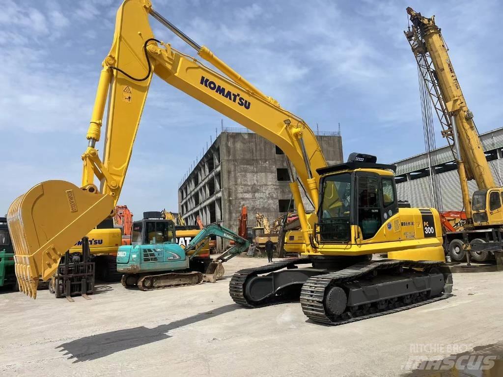 Komatsu PC 300 Escavatori cingolati