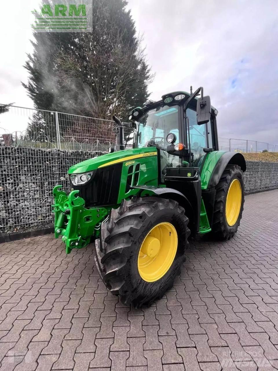 John Deere 6120m Trattori