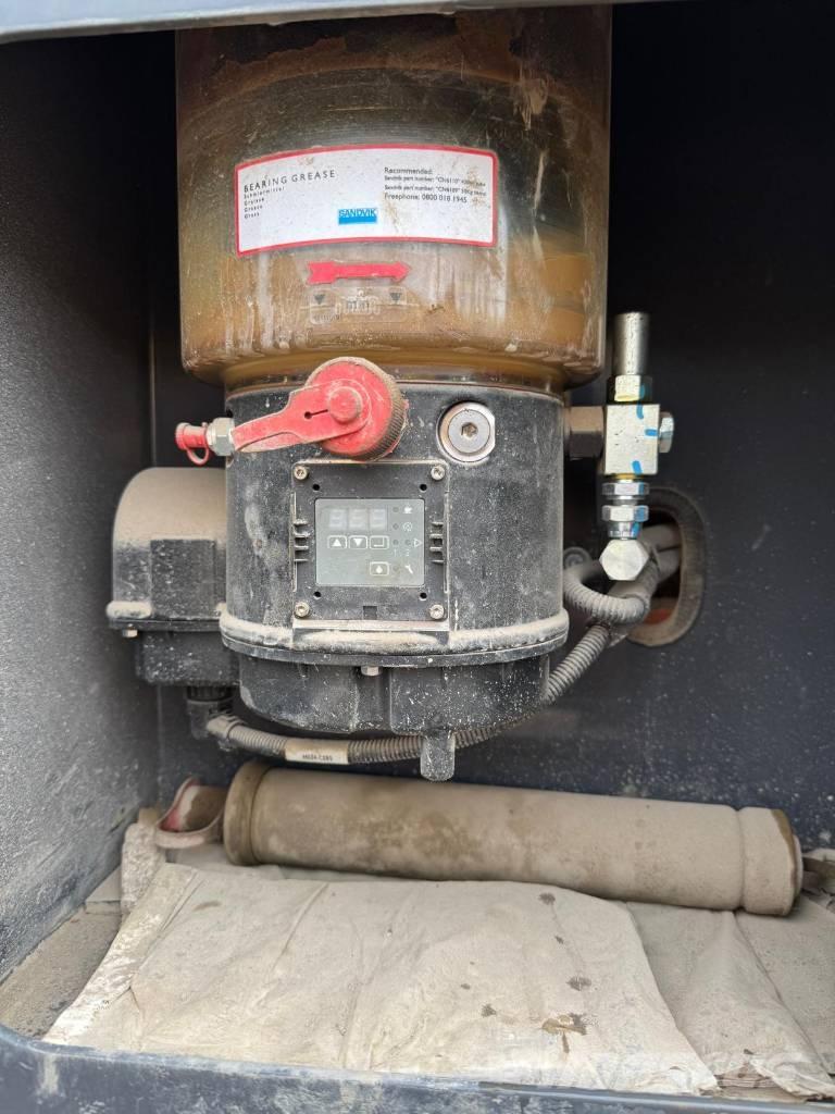 Sandvik QJ 241 Frantoi mobili