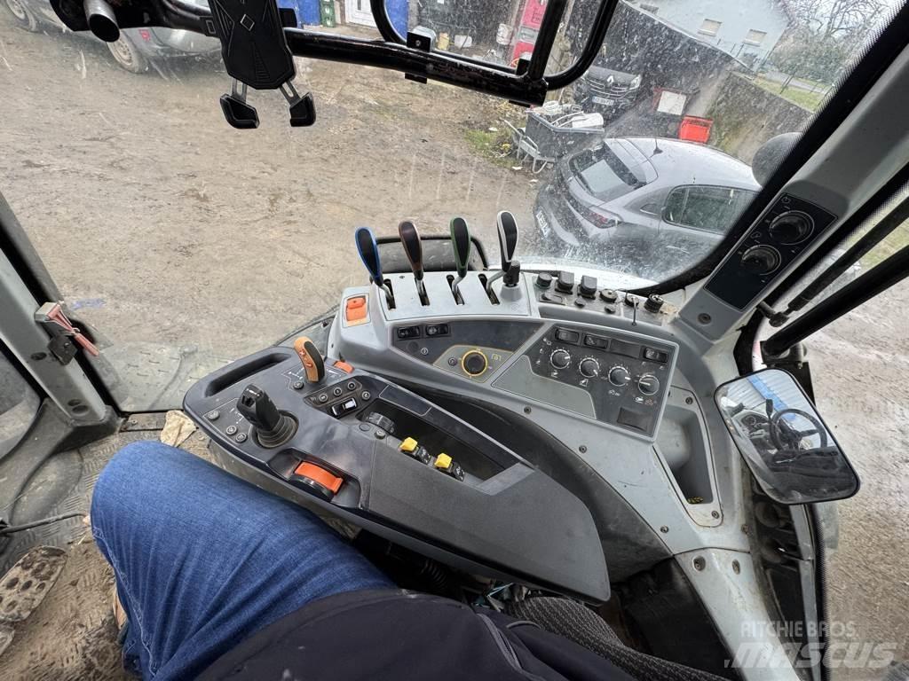 Valtra N174 Trattori