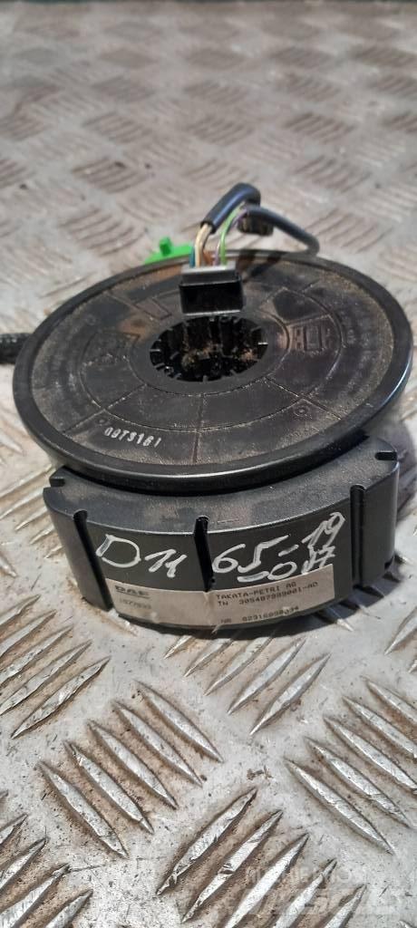 DAF XF 105.  1677033 Componenti elettroniche