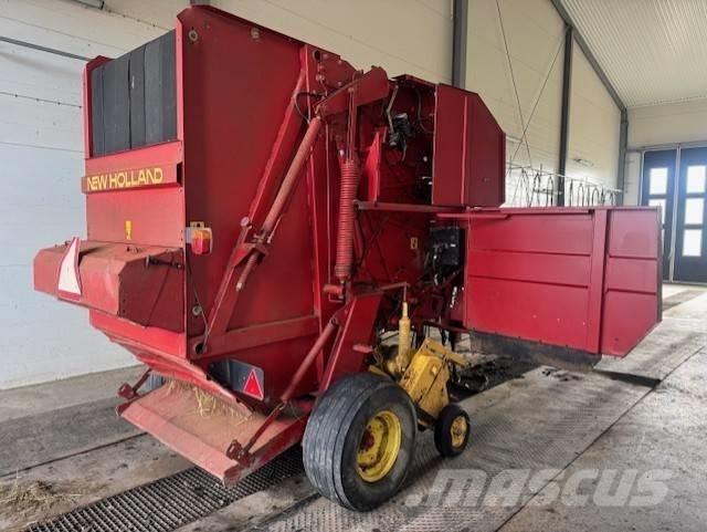 New Holland 654 Rotopresse