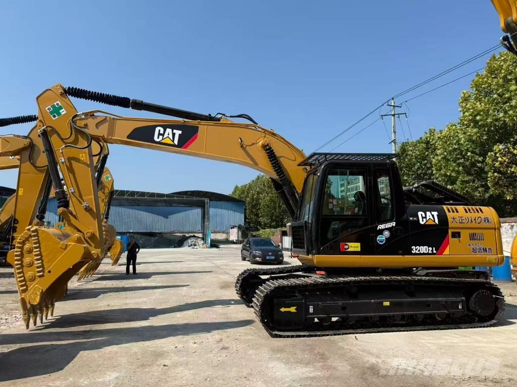 CAT 320 D Escavatori cingolati