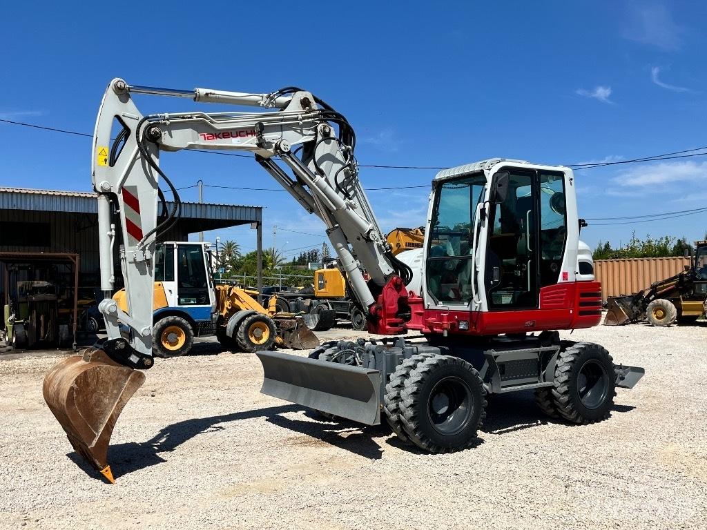 Takeuchi TB 295 Escavatori gommati