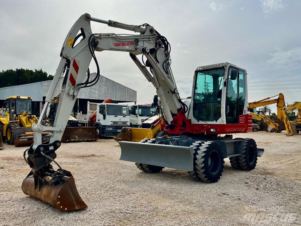 Takeuchi TB 295 Escavatori gommati