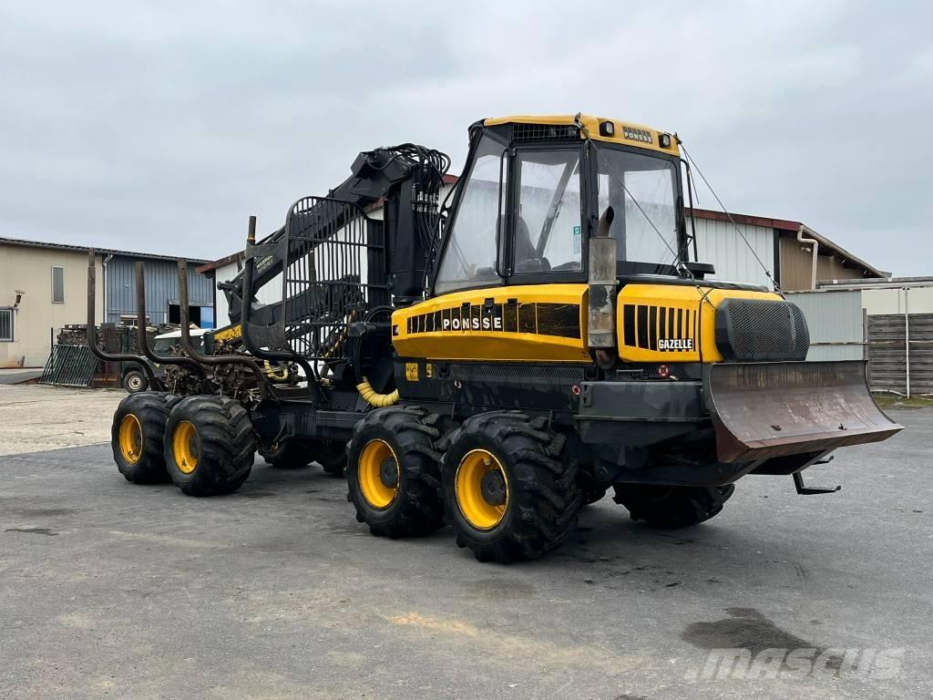 Ponsse Gazelle Forwarder