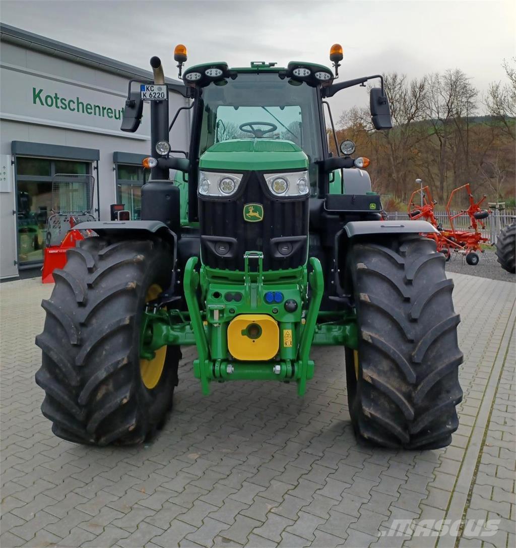 John Deere 6M 220 Trattori