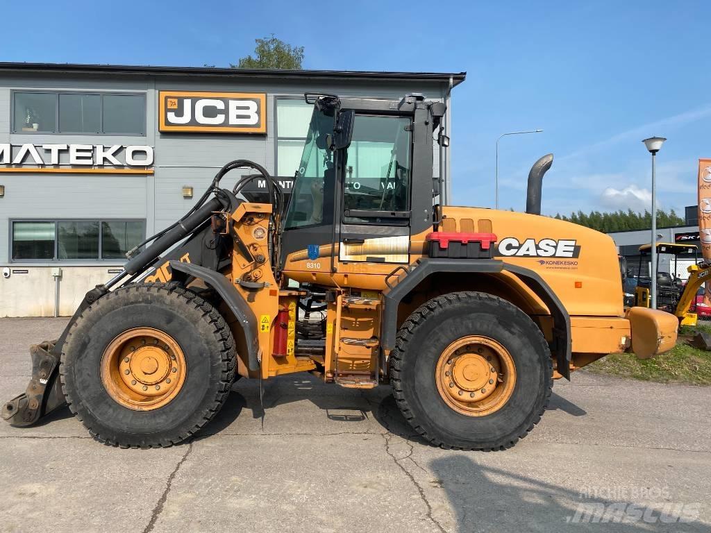 CASE 621 D XT Pale gommate