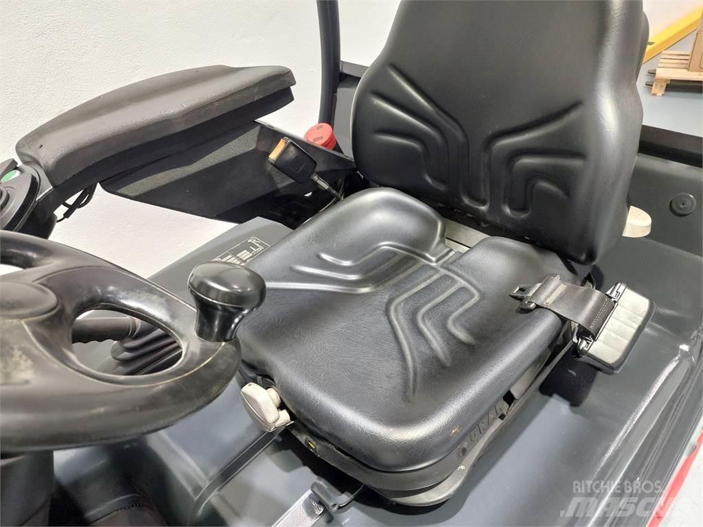 Linde E16 02 Carrelli elevatori elettrici