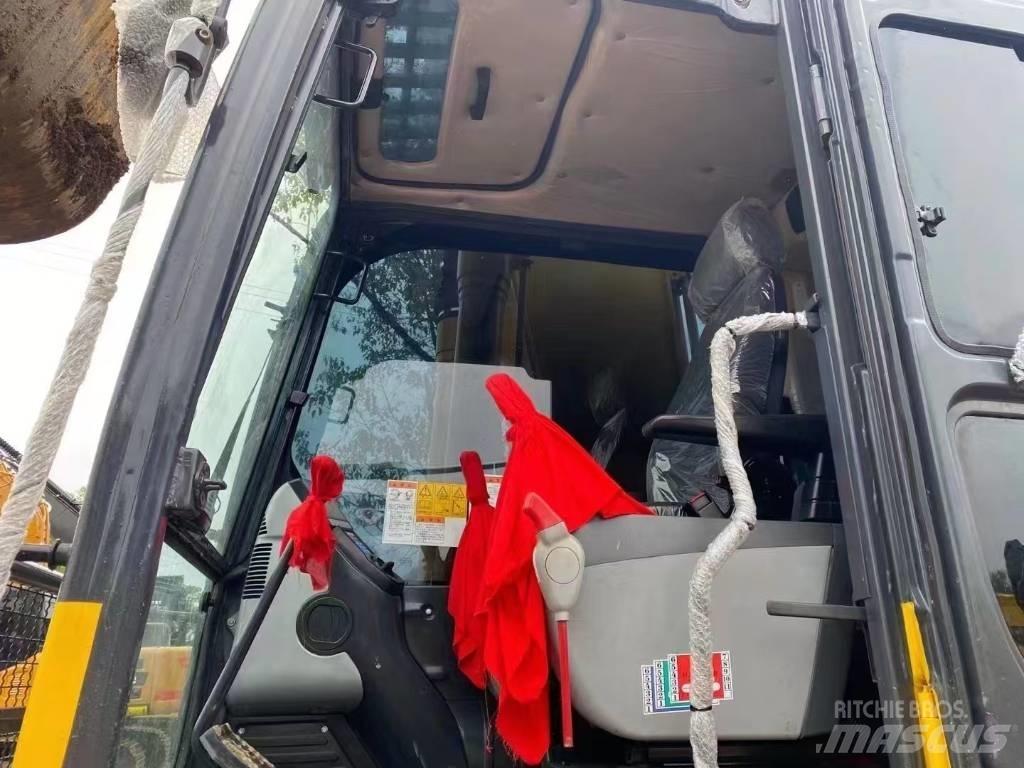 Komatsu 200-8 Escavatori cingolati