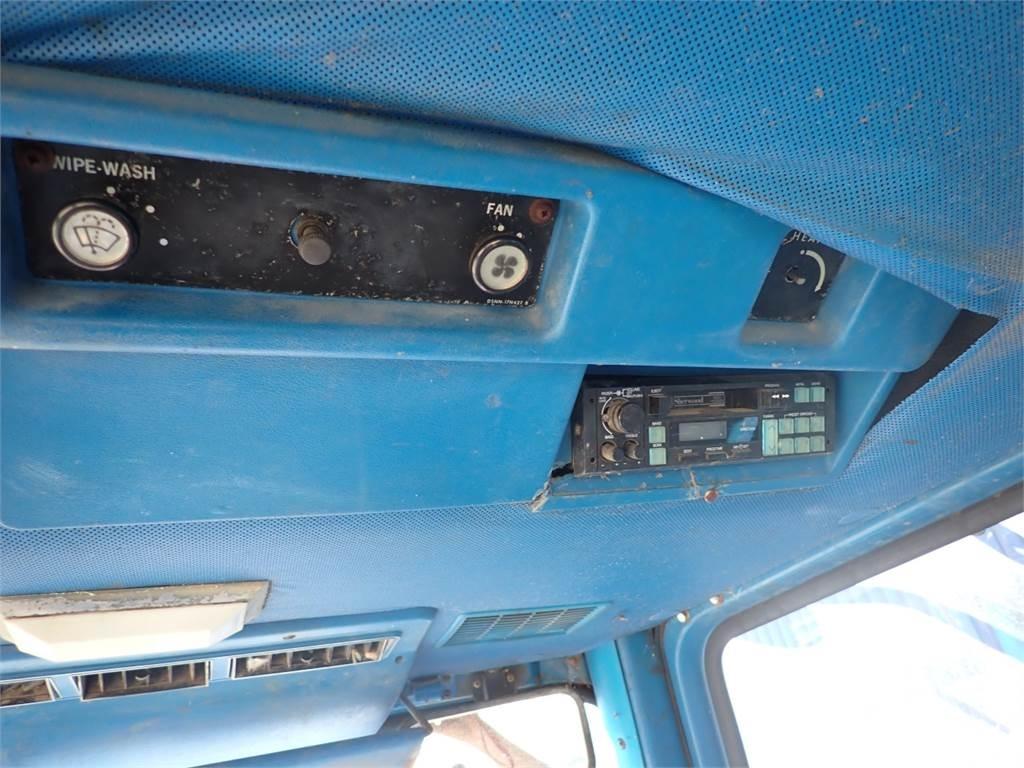 Ford 6700 Trattori