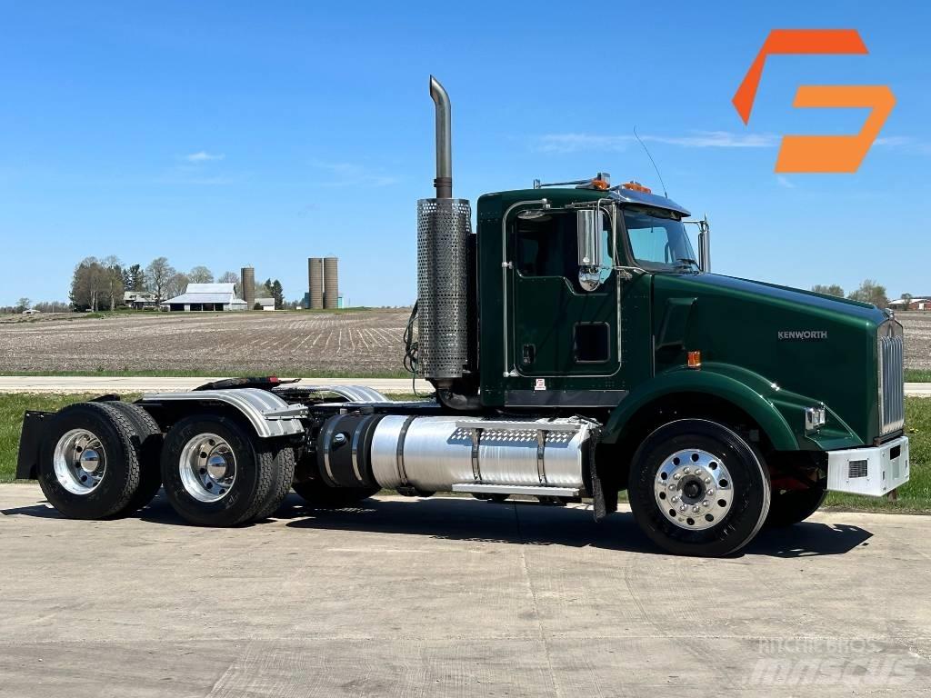 Kenworth T800 Motrici e Trattori Stradali