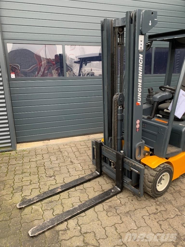 Jungheinrich EFG 218 Carrelli elevatori elettrici