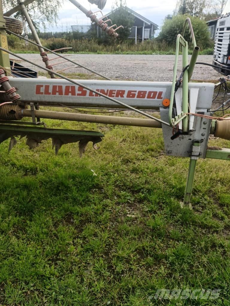 CLAAS Liner 680 Falciandanatrici