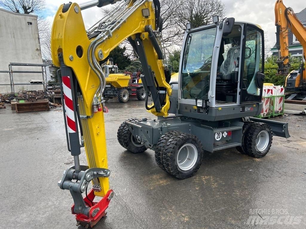 Wacker Neuson EW65 Escavatori gommati