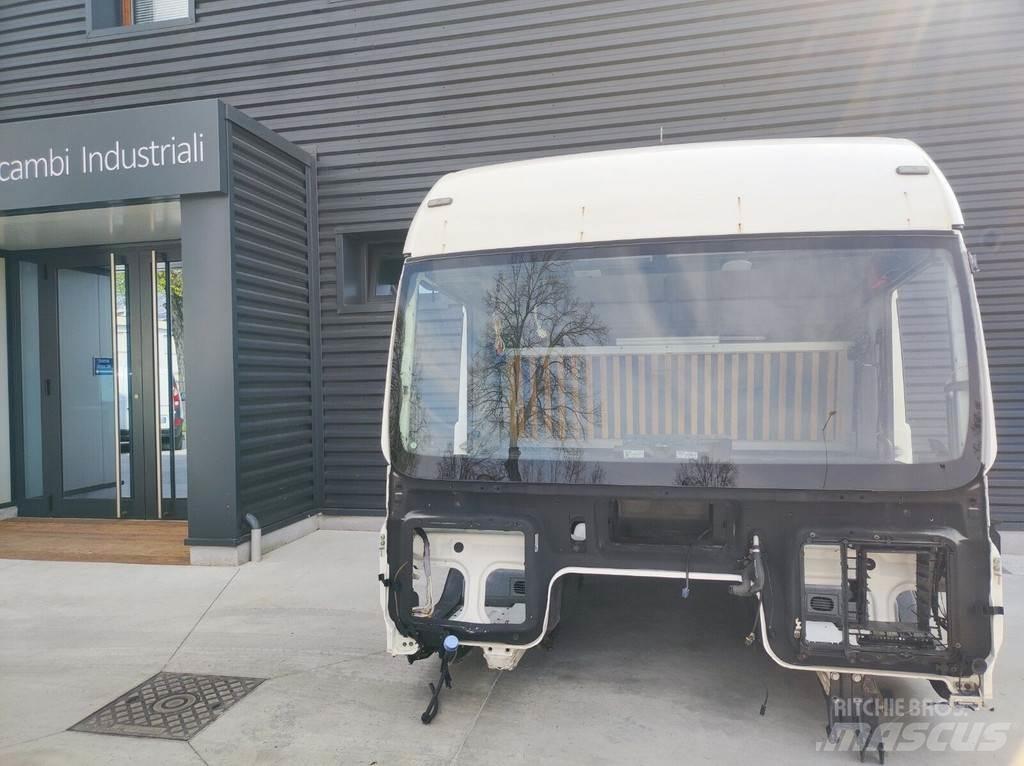 MAN TGS - TGM EURO 5 Cabine e interni