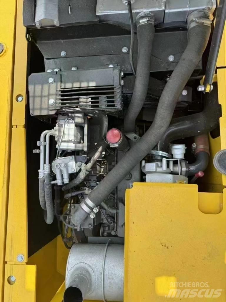 Komatsu PC 130 Escavatori cingolati