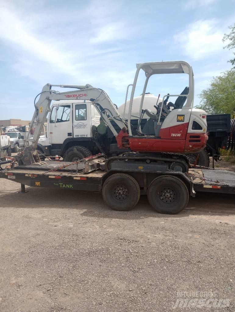 Takeuchi TB230RA Attrezzatura per perforazione accessori e ricambi