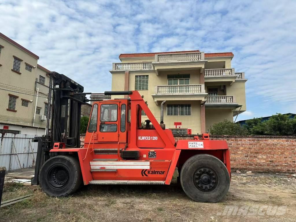 Kalmar DC30-1200 Carrelli elevatori diesel