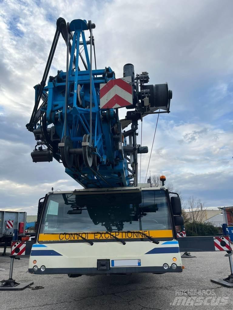 Liebherr MK 88 Gru automontanti