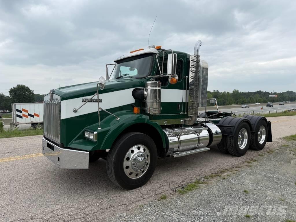Kenworth T800 Motrici e Trattori Stradali