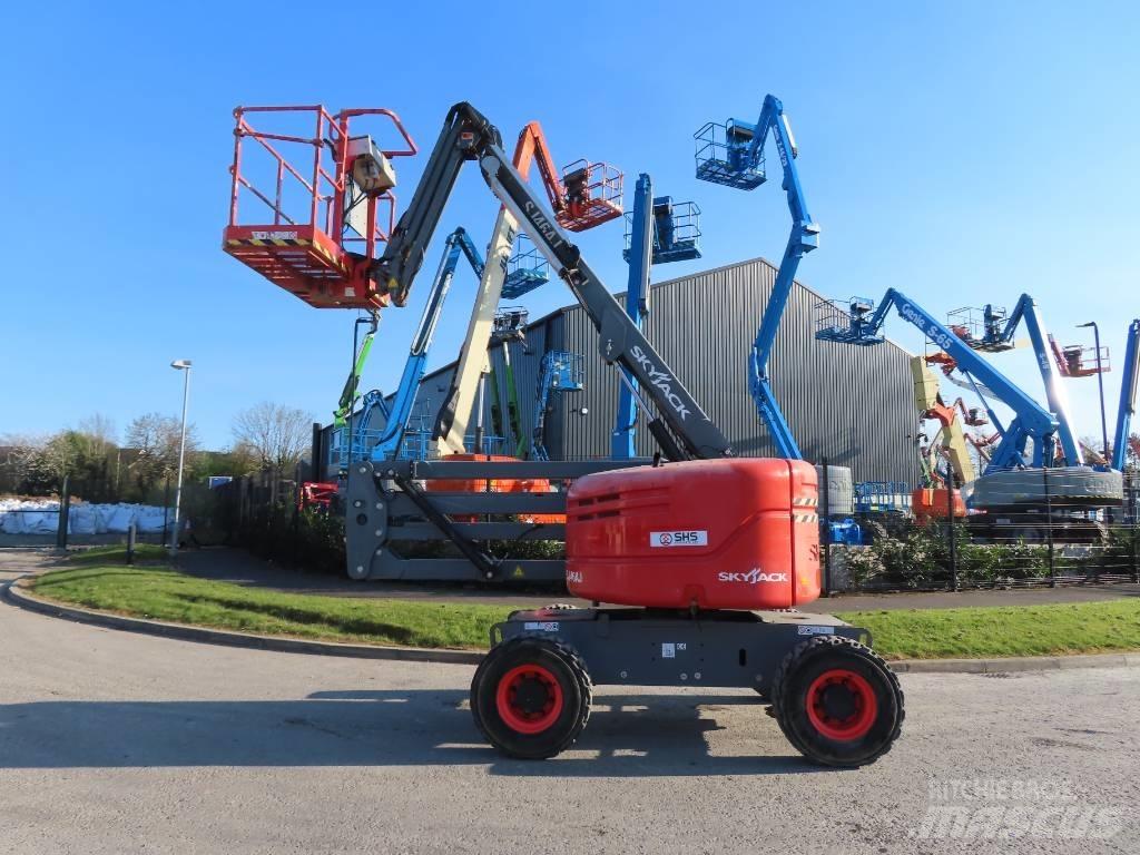 SkyJack SJ 46 AJ Piattaforme a braccio articolato