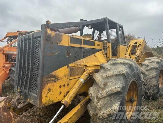 CAT 528 Trattori Forestali