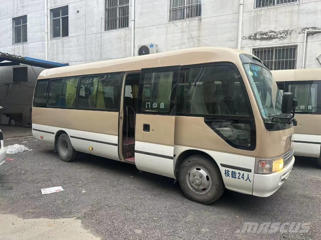 Toyota Coaster Autobus interurbani
