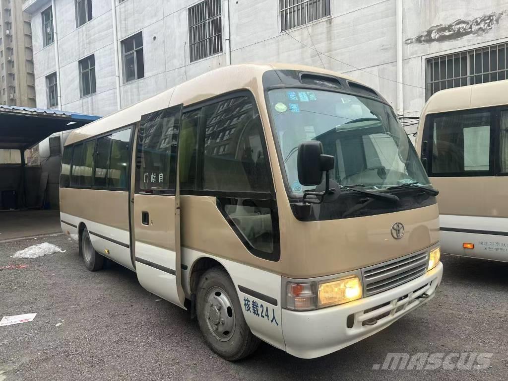 Toyota Coaster Autobus interurbani